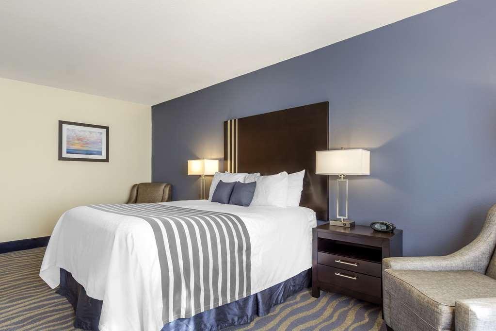 Best Western Plus Edmonds Harbor Inn Habitación foto